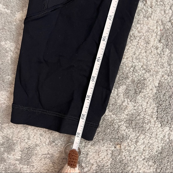 Lululemon All the Right Places 23” Crop with Pockets - Picture 3 of 5
